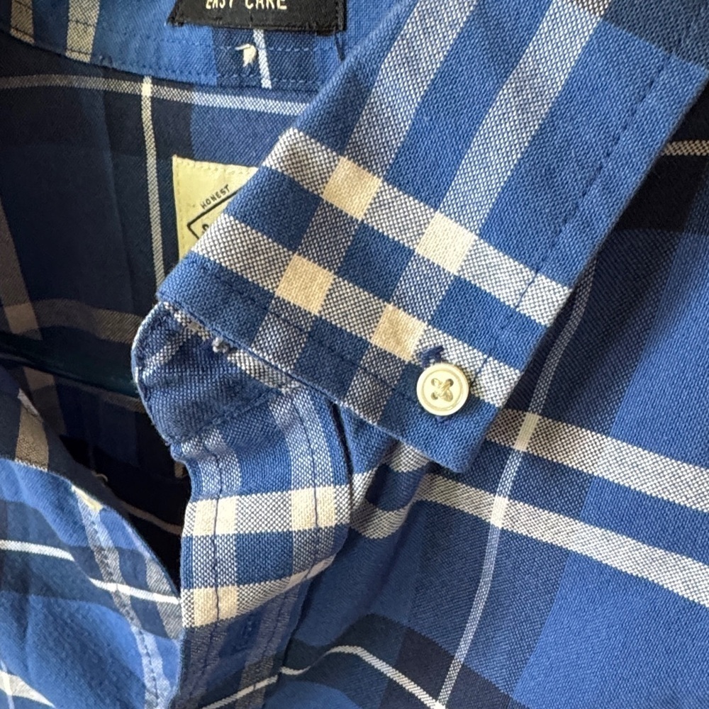 St. John's Bay Blue Plaid Button-Down Shirt Large Like New A44 Beauty!! - Picture 6 of 11